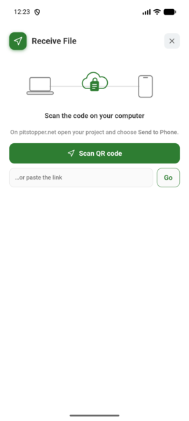 Receive File screen, waiting to scan the code
